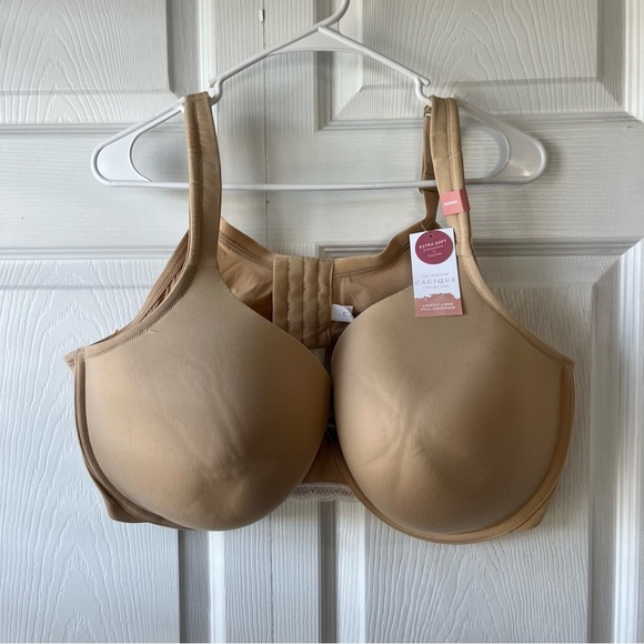 Cacique Other - NWT Cacique Lightly Lined Full Coverage Bra 50 DDD